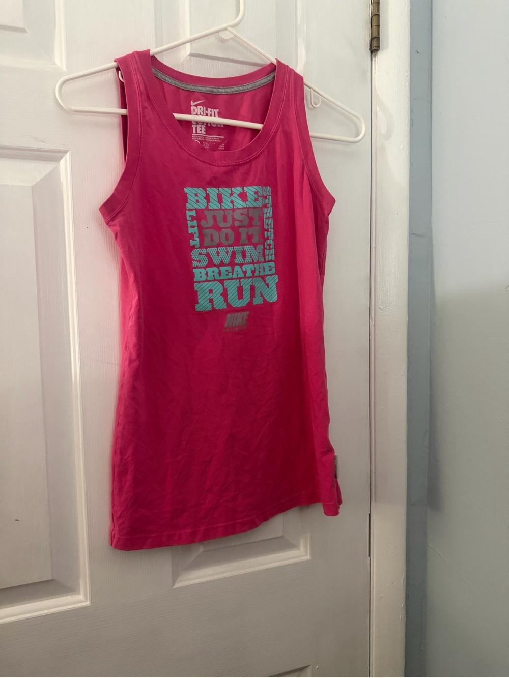 Nike Dri-FIT Women’s Small Pink Triathlon Graphic Workout Tank Top